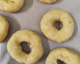 Foto langkah ke 4 dari resep Donat pisang wijen gluten free.