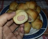 Foto langkah ke 7 dari resep Roti Goreng isi Sosis.