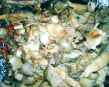 Foto langkah ke 4 dari resep Sambel goreng hati.