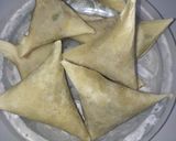 A picture of step 7 of Oven samosa wraps.