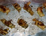 Foto langkah ke 5 dari resep Croissant Roti Tawar.