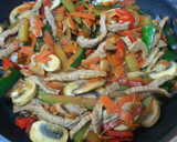 Foto del paso 3 de la receta: Fideos de arroz con salto de verduras