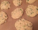 A picture of step 4 of Cauliflower Burgers.