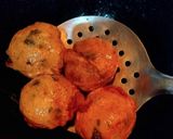A picture of step 5 of Aloo Tikki.