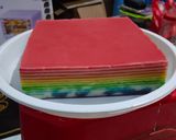 Foto langkah ke 5 dari resep Lapis rainbow.
