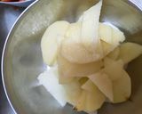 A picture of step 1 of Veg rice.