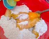 Foto langkah ke 1 dari resep Pisang Nugget ala Café (Frozen Snack/ Snack MPASI).