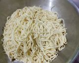 Foto langkah ke 3 dari resep Mie Pedas ala Gacoan Ide Jualan lengkap dengan Hitung HPP dan Harga Jual.