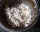 A picture of step 1 of Thandai Phirni.