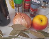 Foto del paso 1 de la receta Estofado de cerdo con salsa de vino y manzana