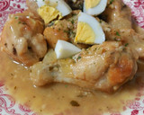 Foto del paso 4 de la receta: Pollo en pepitoria