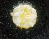 Foto langkah ke 2 dari resep Nasi Goreng Keju (super simpel dan cepat).