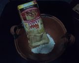 Foto del paso 2 de la receta: Tamales para bocadillo en miniatura de espinacas, chile, hongos, hierbas y cebolla. Las Correa