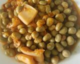 Foto del paso 7 de la receta: Chocos con habas en olla rápida