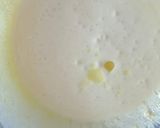 Pas rețetă Prăjitură cu 2 blaturi, cremă cu mascarpone, strat de gem cu nucă și glazură de ciocolată albă 8 fotografie
