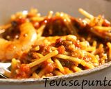 Foto del paso 1 de la receta: Fideuá de titaina 🍅 🐟 🦐🌶 🥣