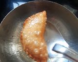 मावा गुजिया (Mawa Gujiya Recipe In Marathi) रेसिपी स्टेप 12 फोटो 