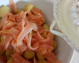 A picture of step 2 of Potato and smoked salmon salad.
