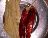 લીલા લસણ વાળી બટેટી(Lila Lasan Vadi Bateti Recipe In Gujarati) રેસીપી સ્ટેપ3ફોટો