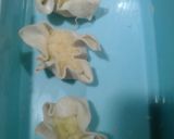 Foto langkah ke 3 dari resep Fried mashed potatoes.