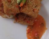 Foto langkah ke 9 dari resep Martabak mie saus asam manis.