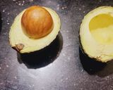 A picture of step 1 of Burnt garlic avocado sandwich.