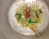 A picture of step 3 of Methi mutter pulao.