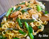 Foto langkah ke 4 dari resep Mie Goreng Sederhana.