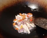 Foto langkah ke 2 dari resep Tumis Kangkung Pedas.