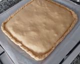 Foto del paso 9 de la receta Empanada de atún, piquillos y huevo duro