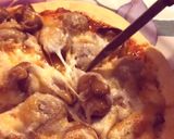 Foto langkah ke 6 dari resep Pizza homemade.
