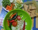 Foto langkah ke 1 dari resep Acar kuning sayuran+ tahu.