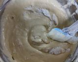 A picture of step 3 of Light and airy sponge cake.