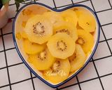 Hình bước làm 1 của món Kem kiwi dưa lưới