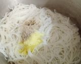 Foto langkah ke 2 dari resep Bihun Goreng ala Solaria.