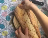 Foto del paso 1 de la receta: Pan relleno de mucho queso y bacon para niños 🧀