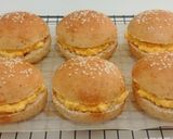 Foto langkah ke 3 dari resep Egg Mayo Burger.
