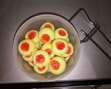 Foto langkah ke 6 dari resep Thumbprint cookies simple ala ala anak kost.