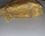 Foto del paso 4 de la receta: Tortilla de patatas con cebolla
