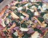 Karfiolpizza 🍕 recept fázis 7 fotója