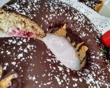 Foto del paso 6 de la receta: Bizcocho de vainilla y fresas 🍓 con chocolate 🍩