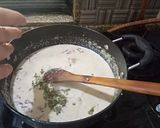 A picture of step 10 of Nawabi paneer veg anda curry.