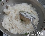 A picture of step 1 of Burnt Garlic Rice.