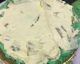 A picture of step 4 of Flowery Cake 🇵🇰.
