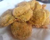 A picture of step 4 of Fried Green Tomatoes.