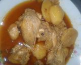 A picture of step 10 of Chicken qorma aloo.