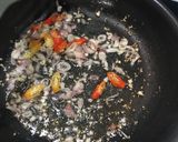 Foto langkah ke 3 dari resep Tumis pare telur.
