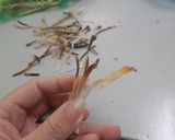 Hình bước làm 1 của món Cá cơm chay (cá ruội chay) rim mặn ngọt