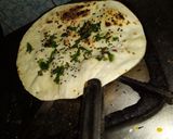 A picture of step 12 of Hariyali Chicken and Butter Naan.