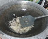 Foto langkah ke 3 dari resep Bihun isian pastel.